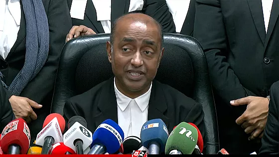 দিনের ভোট আর রাতে হবে না: অ্যাটর্নি জেনারেল