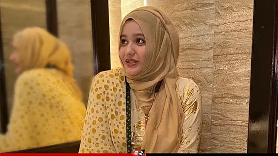 ডাকসু নেত্রী রাফিয়ার বাড়ির সামনে আগুন-ককটেল বিস্ফোরণ