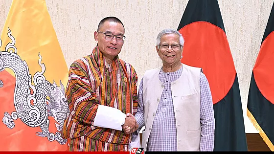 প্রধান উপদেষ্টার সঙ্গে ভুটানের প্রধানমন্ত্রীর বৈঠক