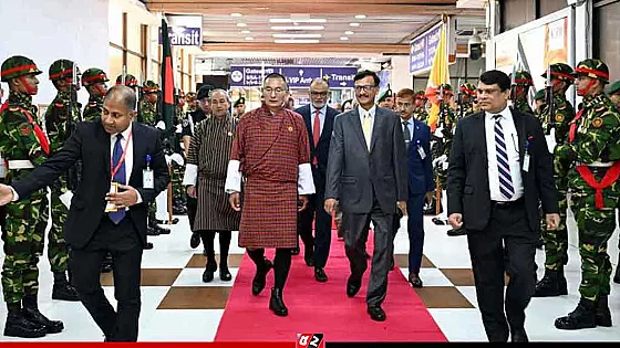ঢাকা ছেড়েছেন ভুটানের প্রধানমন্ত্রী