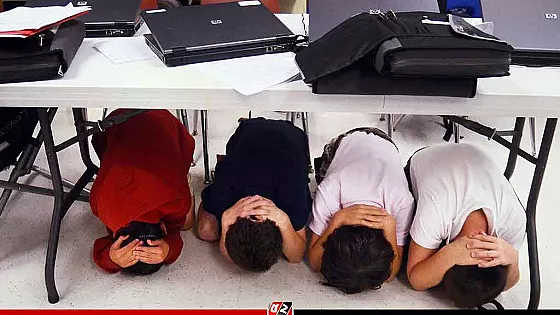 ভূমিকম্পের কাঁপুনির মাঝেও টিকে থাকার সহজ কিছু কৌশল