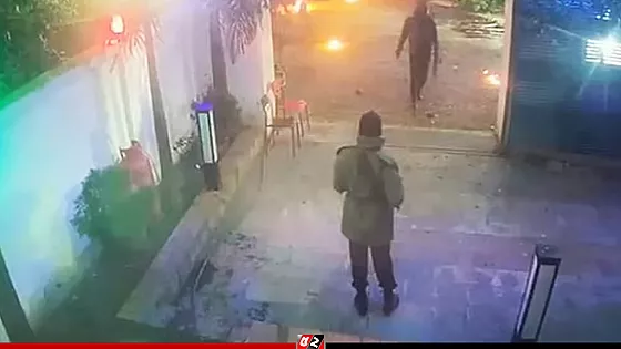 চাঁদা না পেয়ে কারখানায় ফাঁকা গুলি ও ককটেল বিস্ফোরণ