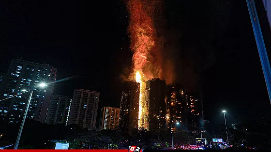 হংকংয়ের আবাসিক ভবনে ভয়াবহ আগুন, নিহত ৪