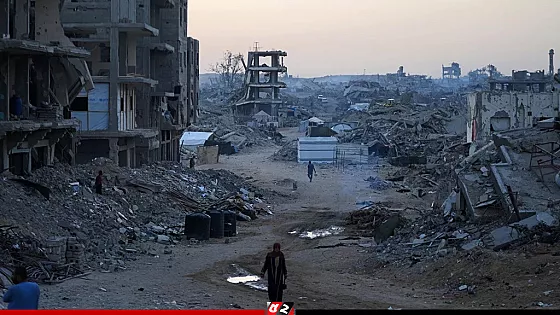 গাজায় ইসরাইলি হামলা অব্যাহত,  নিহতের সংখ্যা ছাড়ালো ৭০ হাজার