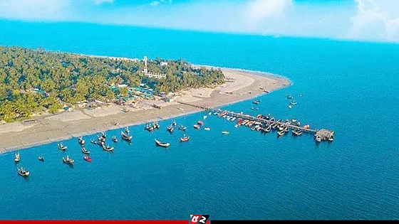 সোমবার থেকে সেন্টমার্টিন রুটে পর্যটকবাহী জাহাজ চলাচল শুরু