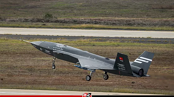 নতুন ইতিহাস গড়লো তুরস্কের মানববিহীন যুদ্ধবিমান