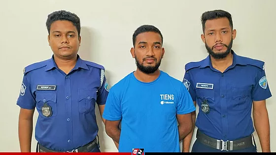 নারীকে হেনস্তা করা সেই যুবকের বিরুদ্ধে মামলা