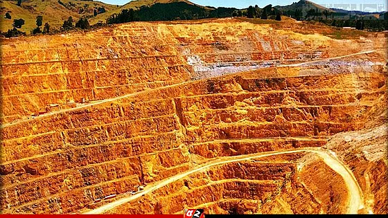 ইরানে স্বর্ণের বিশাল মজুতের সন্ধান