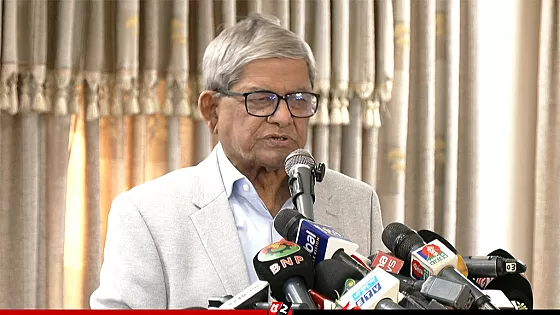 খালেদা জিয়াকে বিদেশে নেওয়ার মতো অবস্থা পর্যবেক্ষণের পর তারেক রহমানের দেশে ফেরার সিদ্ধান্ত