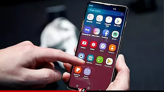 বিদেশে থেকে মোবাইল আনা ও ব্যবহারে সরকারের নতুন সিদ্ধান্ত   