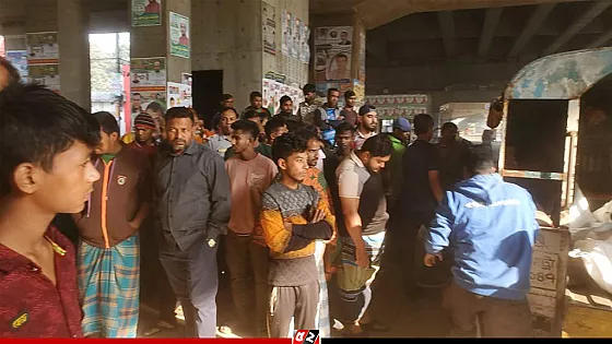 ছিনতাইকারীর ছুরিকাঘাতে বিদ্যুৎ বিভাগের কর্মকর্তা নিহত