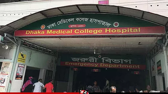 রাজধানীতে ময়লার গাড়ির ধাক্কায় প্রাণ গেল দুই বিশ্ববিদ্যালয় শিক্ষার্থীর