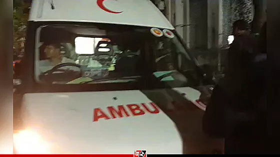 ঢামেক থেকে এভারকেয়ারে নেয়া হচ্ছে হাদিকে