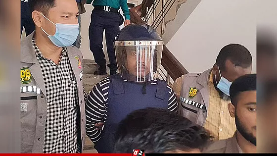 হাদি হত্যাচেষ্টায় ব্যবহৃত মোটরসাইকেল নিয়ে নতুন তথ্য দিলো কবির