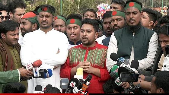 জুম্মার নামাজের পর কর্মসূচীতে সতর্কতার আহ্বান নাহিদের