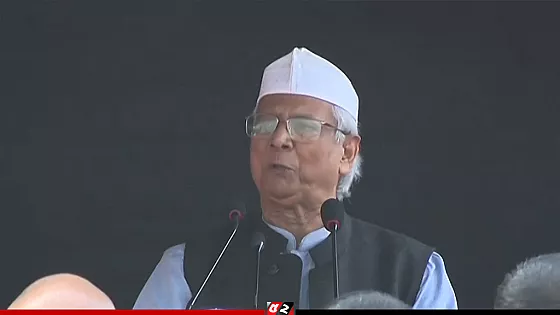 ওসমান হাদি আমাদের বুকের ভেতর আছেন: প্রধান উপদেষ্টা