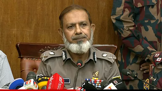 হাদির হত্যাকারির ভারতে পালিয়ে যাওয়ার ঘটনা ‘প্রচার কৌশল’ হতে পারে: অতিরিক্ত আইজিপি