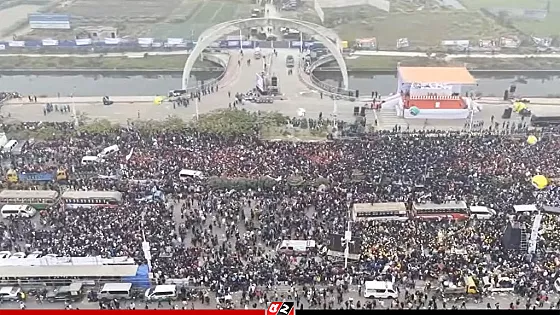 স্লোগানে মুখর গণসংবর্ধনাস্থল, নেতা-কর্মীদের ঢল