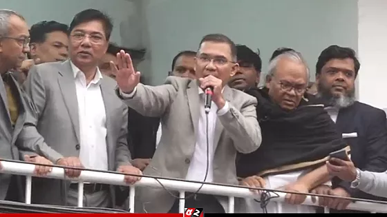 দেড় যুগ পর নয়াপল্টনের বিএনপি কার্যালয়ে তারেক রহমান