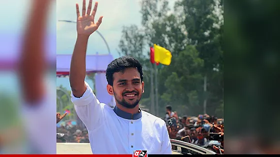 এনসিপিতে যোগ দিলেন আসিফ মাহমুদ, ভোটে লড়ছেন না