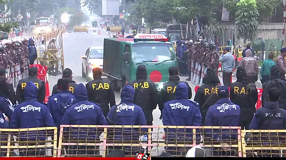 এভারকেয়ার হাসপাতাল থেকে ফিরোজায় নেওয়া হয়েছে খালেদা জিয়ার মরদেহ