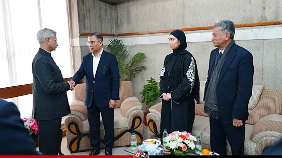 তারেক রহমানের হাতে ভারতের শোকবার্তা তুলে দিলেন জয়শঙ্কর