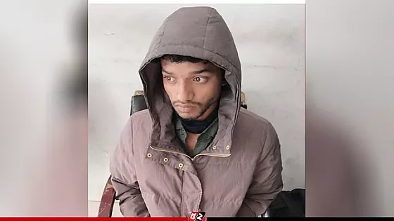 ভারতে  অনুপ্রবেশ করা বাংলাদেশী যুবককে ফেরত দিলো বিএসএফ