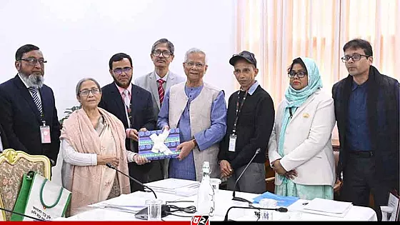 গভীর সমুদ্রে গবেষণা ও সমস্যা চিহ্নিতকরণে গুরুত্বারোপ প্রধান উপদেষ্টার