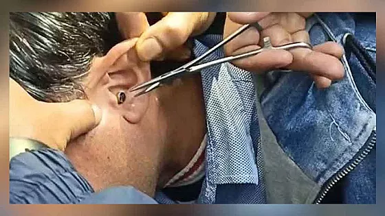 শিক্ষক নিয়োগ পরীক্ষায় ডিভাইসসহ আটক অর্ধশতাধিক পরীক্ষার্থী