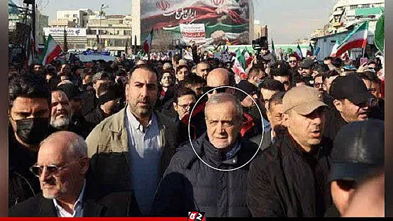 এবার পথে নামলেন ইরানের প্রেসিডেন্ট 