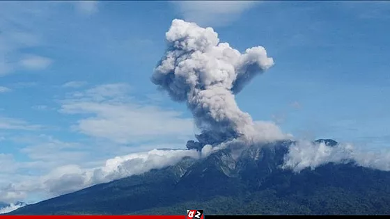 ইন্দোনেশিয়ার মাউন্ট মেরাপিতে ভয়াবহ অগ্ন্যুৎপাত
