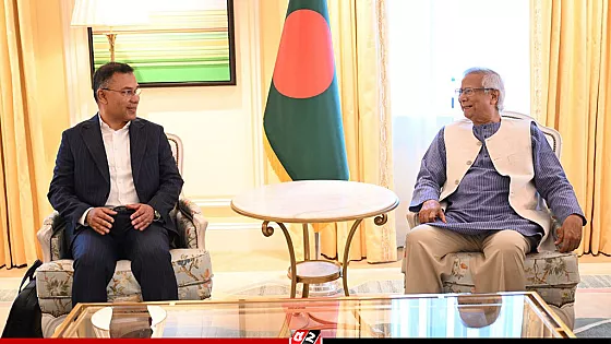 প্রধান উপদেষ্টার সঙ্গে বৈঠকে বসছেন তারেক রহমান