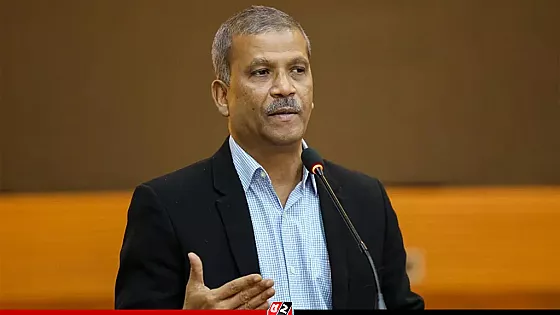 ক্রিকেটারদের সঙ্গে জরুরি বৈঠকে বসবেন আসিফ নজরুল