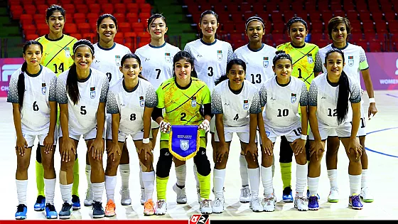 গোলবন্যায় ভাসিয়ে অপরাজিত চ্যাম্পিয়ন বাংলাদেশ