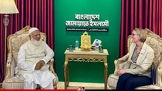 জামায়াত আমিরের সঙ্গে যুক্তরাজ্যের হাইকমিশনারের বৈঠক