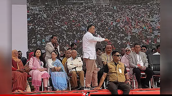 আমাদের যাওয়ার জায়গা নেই,  প্রথম ও শেষ ঠিকানা বাংলাদেশ