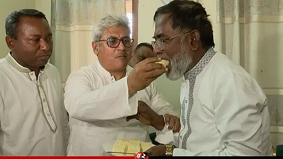 জামায়াত প্রার্থীর বাড়িতে বিএনপির বিজয়ী প্রার্থী