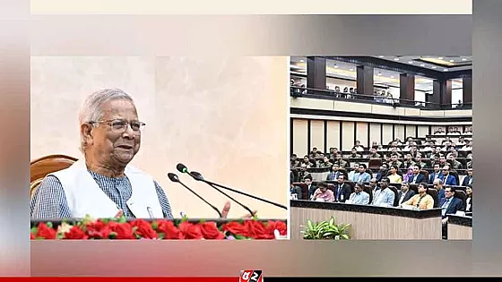 নিজ কার্যালয়ে বিদায়ী বক্তব্য দিলেন প্রধান উপদেষ্টা, করলেন ফটোসেশন  