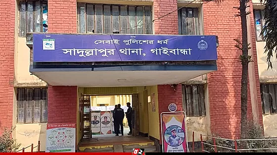 ছিনতাইকারী সন্দেহে ২ জনকে পিটিয়ে হত্যা