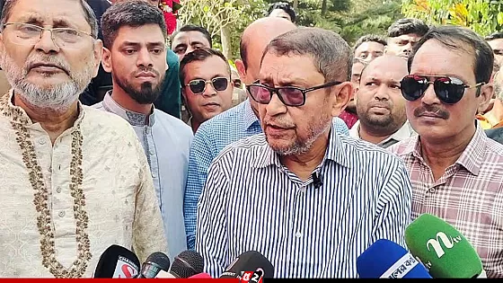 ডাক্তারের পেছনে নয়, ডাক্তার মানুষের পেছনে ঘুরবে : স্বাস্থ্যমন্ত্রী