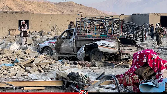 আফগানিস্তানে পাকিস্তানের বিমান হামলা, নিহত ১৭