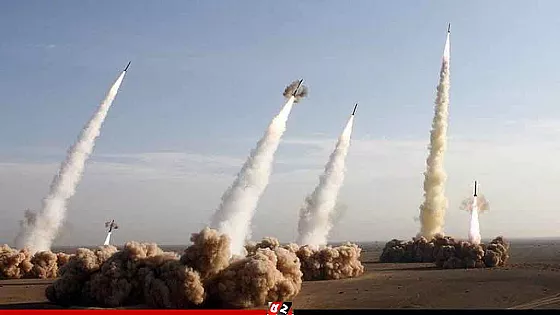 ইসরাইলে ব্যালিস্টিক মিসাইল ছুড়েছে ইরান