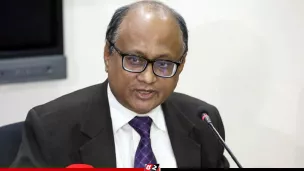 ২ কমিশনারসহ দুদক চেয়ারম্যানের পদত্যাগ