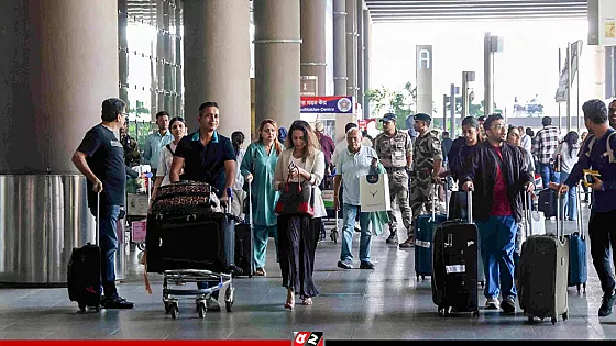 একজনের প্লেন ভাড়া সোয়া ৪ কোটি টাকার বেশী!