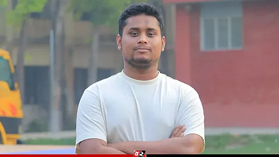 বিএনপির সিনিয়র নেতাকে নিয়ে আপত্তিকর মন্তব্য, হাসনাতের দুঃখ প্রকাশ