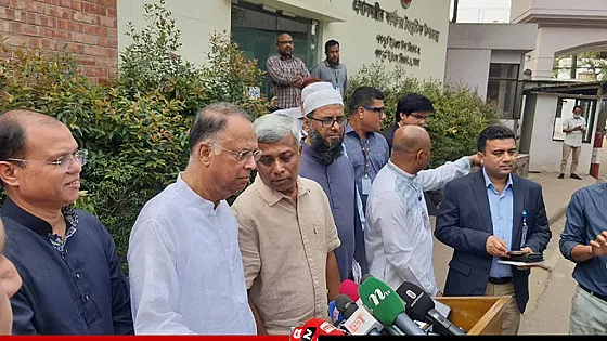 আগামীকাল আরও দুটি তেলের জাহাজ আসছে  : জ্বালানি মন্ত্রী