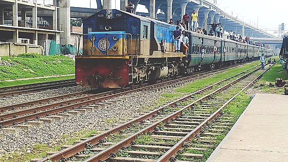 কাল থেকে শুরু রেলের ফিরতি টিকিট বিক্রি