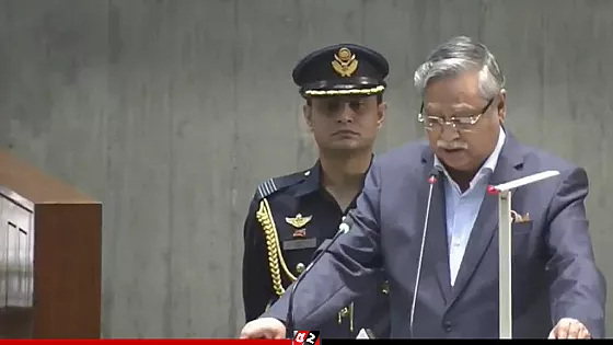 সংসদে রাষ্ট্রপতির ভাষণ, প্রতিবাদে বিরোধী দলের ওয়াক আউট