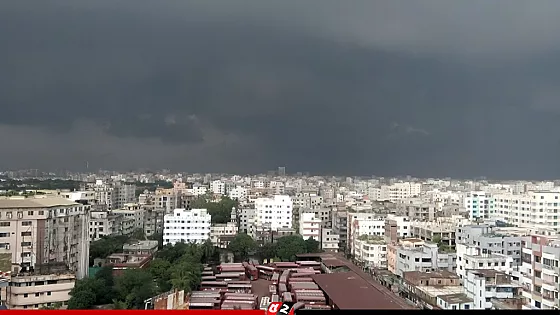 মেঘাচ্ছন্ন রাজধানী, বজ্রবৃষ্টির আভাস