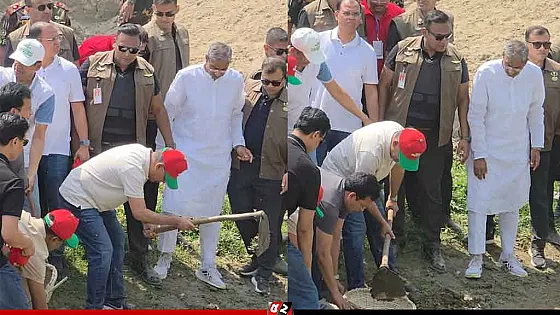খাল খনন কর্মসূচির উদ্বোধন করেছেন প্রধানমন্ত্রী   